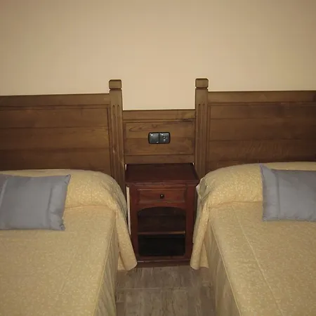 Apartamentos Turisticos El Duende De Carricuende Puente Almuhey Room photo